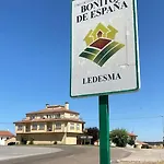 Apartment -. Nena .- Ledesma