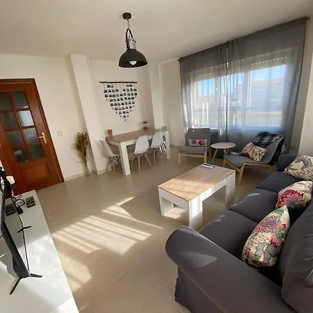 Apartment -. Nena .- *