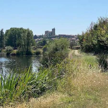 -. Nena .- Apartment