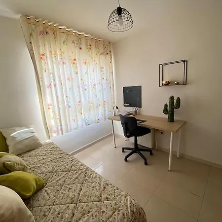 -. Nena .- Apartment