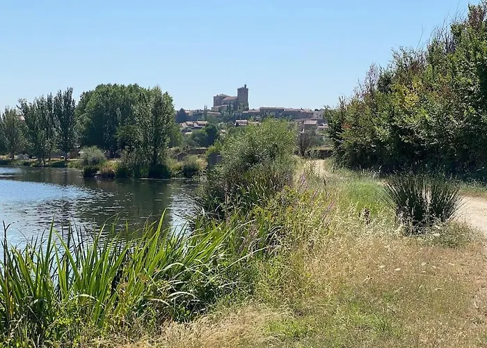 -. Nena .- Apartment